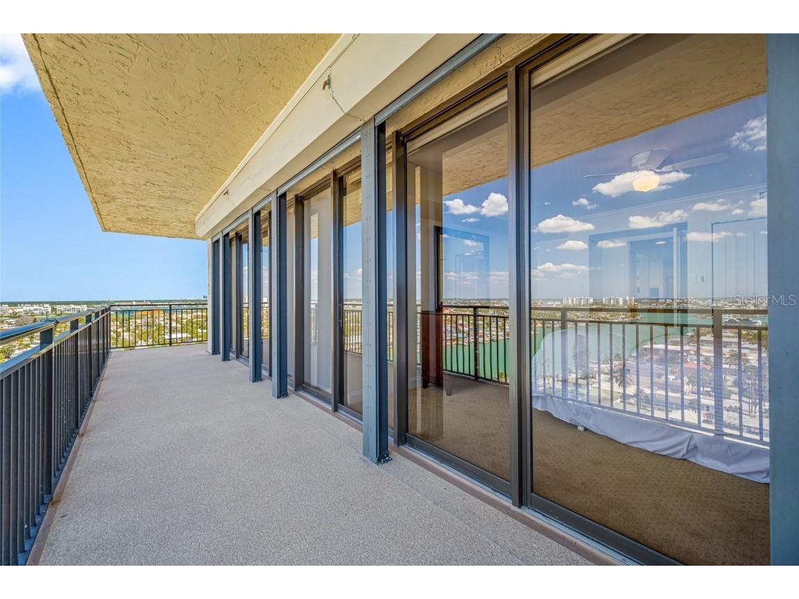 7600 Bayshore Drive #1206 Treasure Island FL 33706 - BOCA CIEGA BAY / GULF TB8374265 image28