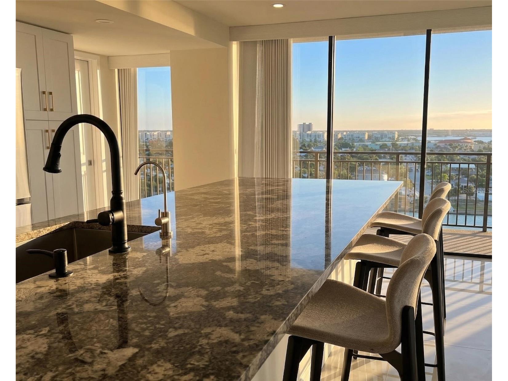 7600 Bayshore Drive #901 Treasure Island FL 33706 O6403528 image5