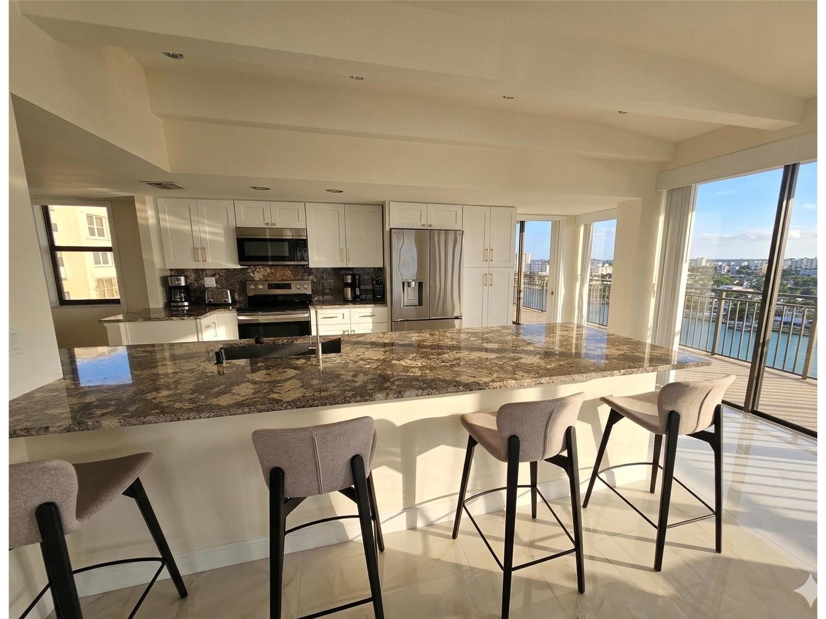 7600 Bayshore Drive #901 Treasure Island FL 33706 O6403528 image6