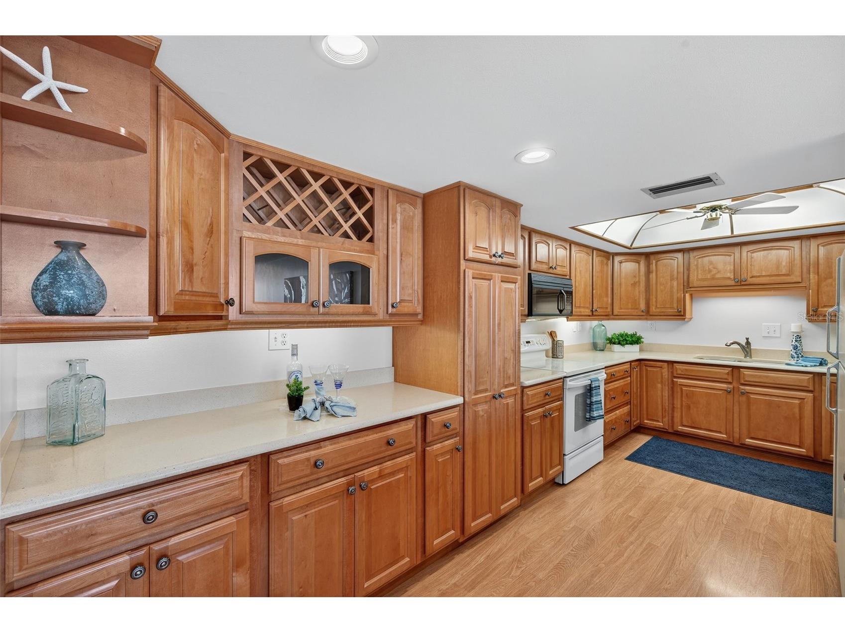 7600 Bayshore Drive #902 Treasure Island FL 33706 - GULF OF MEXICO TB8461970 image16