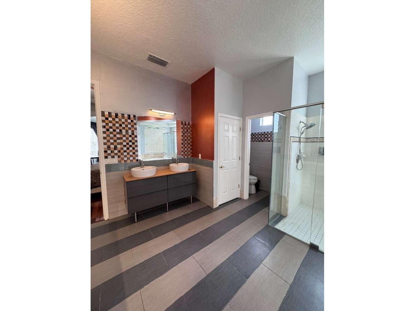 7600 Debeaubien Drive Orlando FL 32835 G5107219 image9
