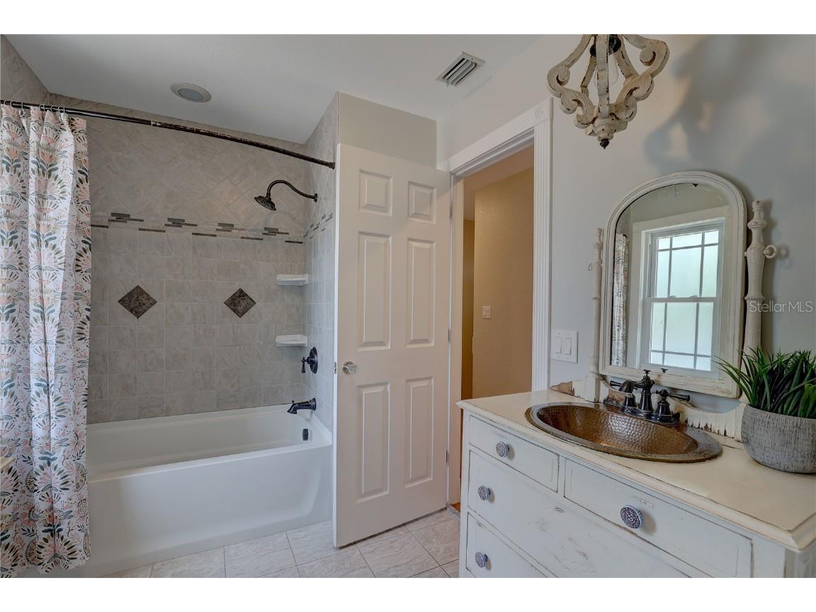 7600 Drew Oak Drive Seminole FL 33772 TB8388381 image40