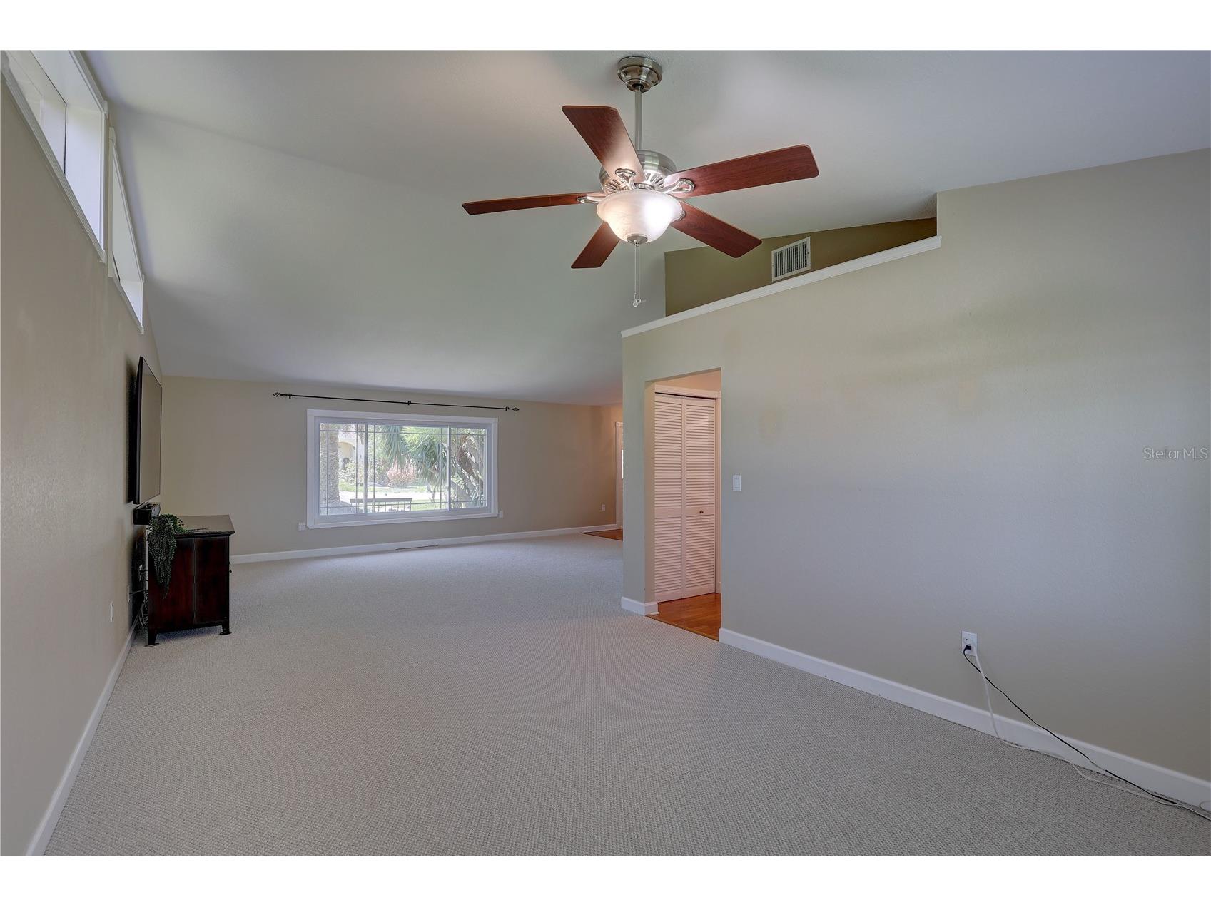 7600 Drew Oak Drive Seminole FL 33772 TB8516886 image10