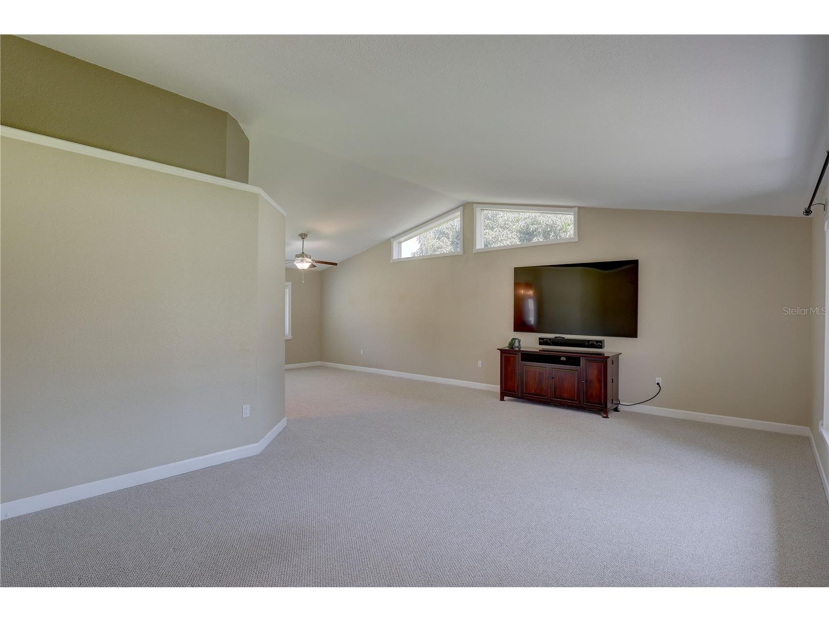 7600 Drew Oak Drive Seminole FL 33772 TB8516886 image11