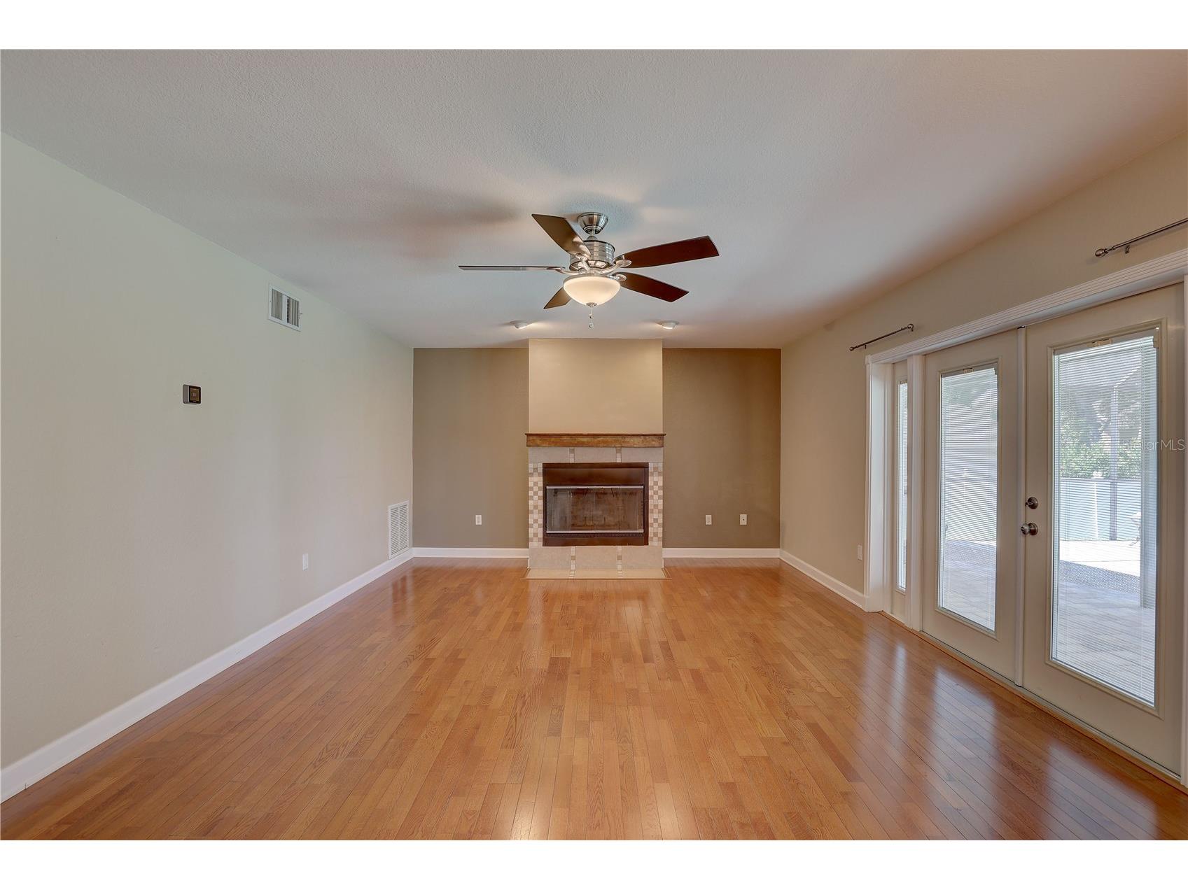 7600 Drew Oak Drive Seminole FL 33772 TB8516886 image28