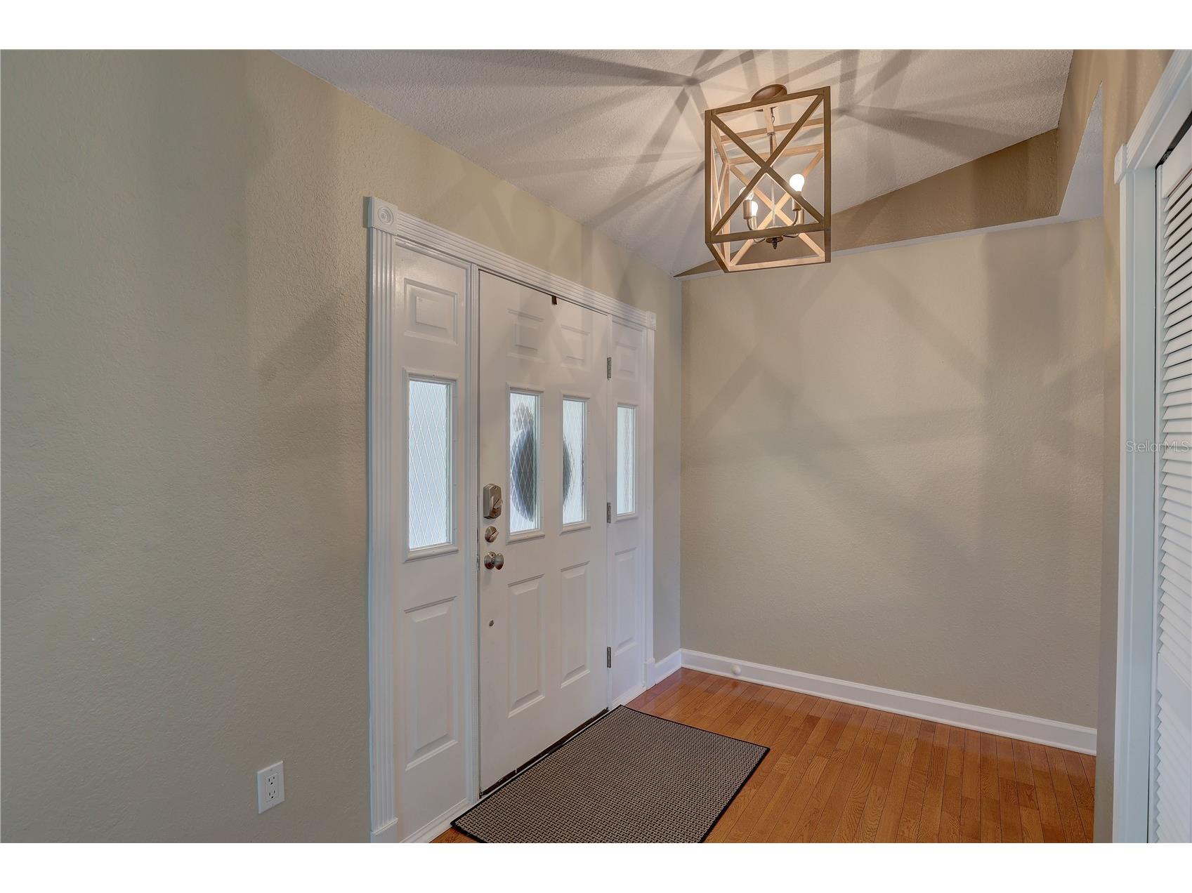 7600 Drew Oak Drive Seminole FL 33772 TB8516886 image5