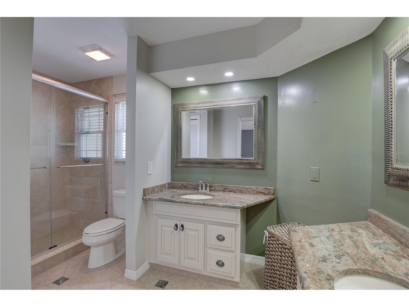 7600 Drew Oak Drive Seminole FL 33772 TB8516886 image52