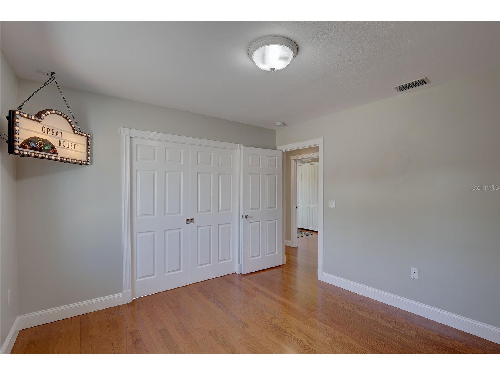 7600 Drew Oak Drive Seminole FL 33772 TB8516886 image68