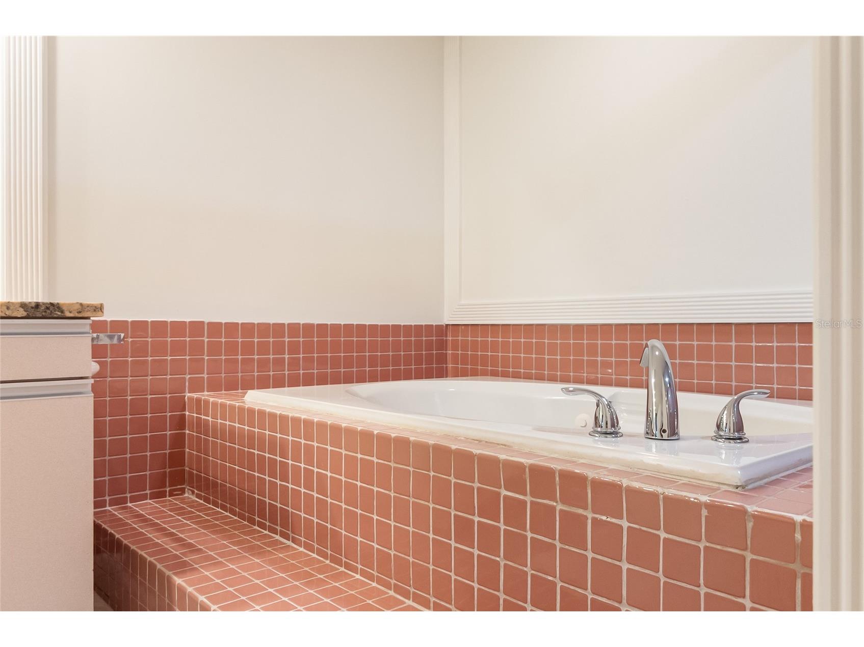 7600 Fairway Woods Drive #204 Sarasota FL 34238 A4695605 image23