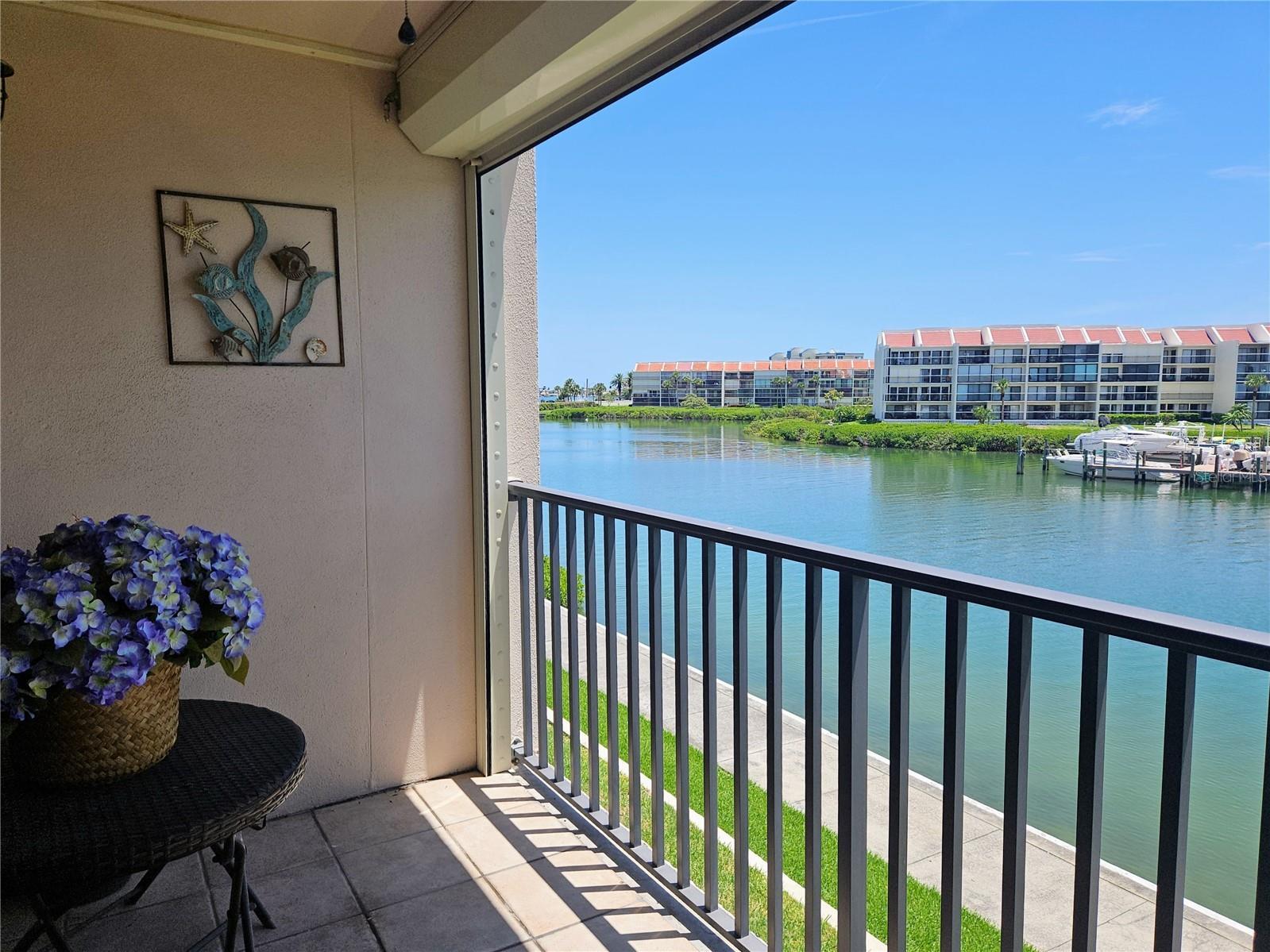 7600 Sun Island Drive S #204 South Pasadena FL 33707 TB8528967 image30