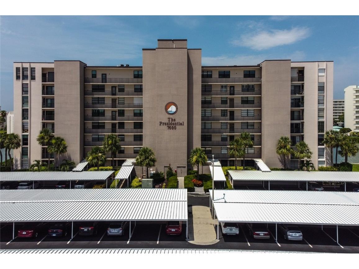 7600 Sun Island Drive S #404 South Pasadena FL 33707 U8203075 image1