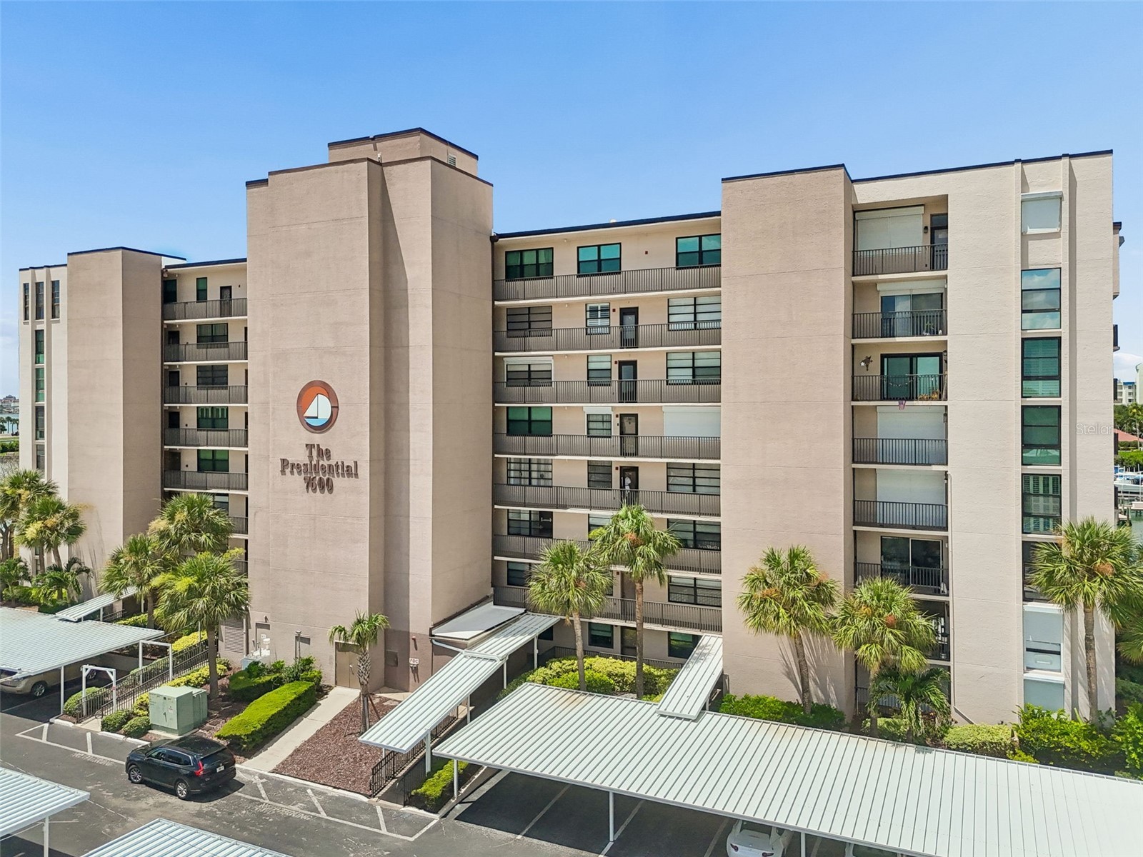 7600 Sun Island Drive S #603 South Pasadena FL 33707 - BOCA CIEGA BAY TB8526335 image1
