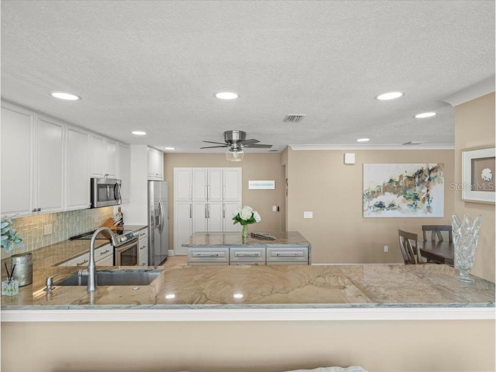 7600 Sun Island Drive S #804 South Pasadena FL 33707 - BOCA CIEGA BAY TB8405809 image24