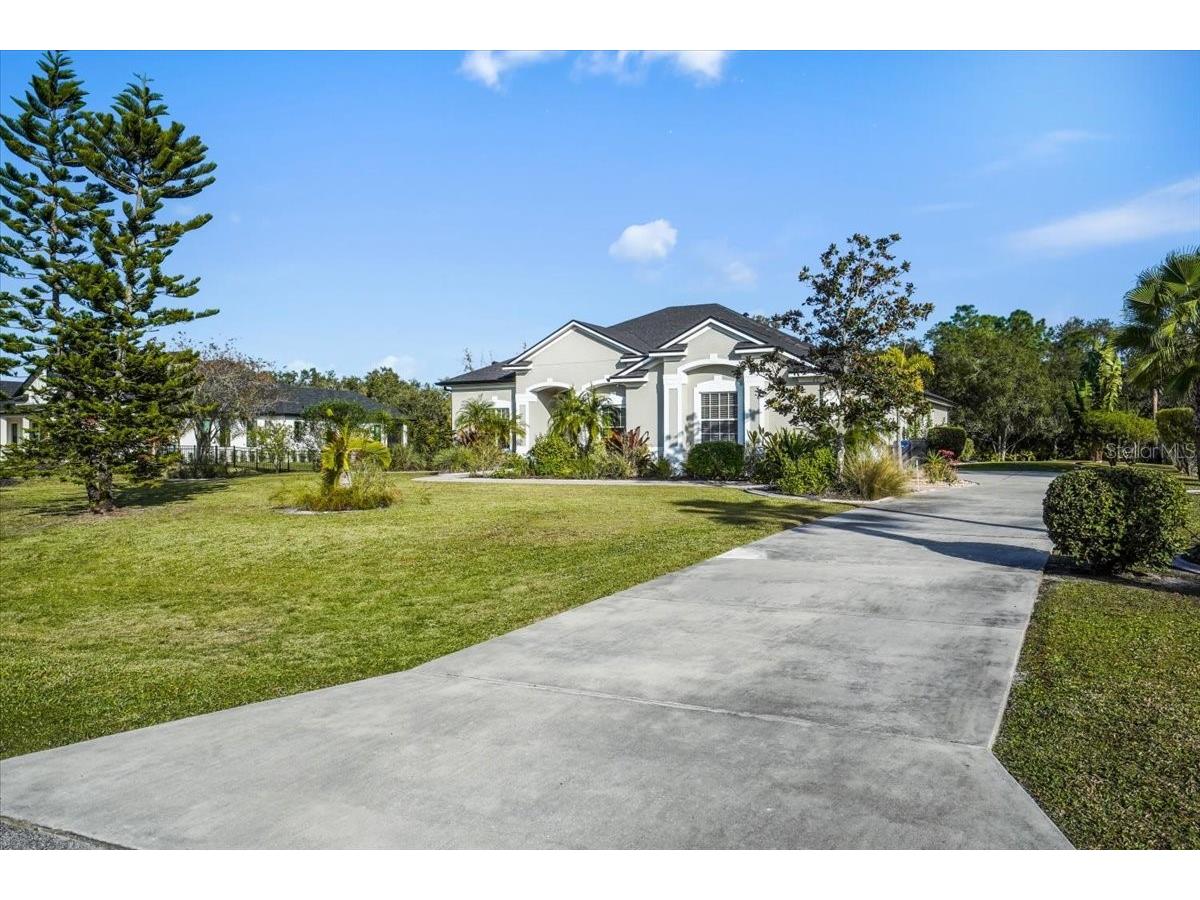 7601 226 Street E Bradenton FL 34211 A4678088 image3