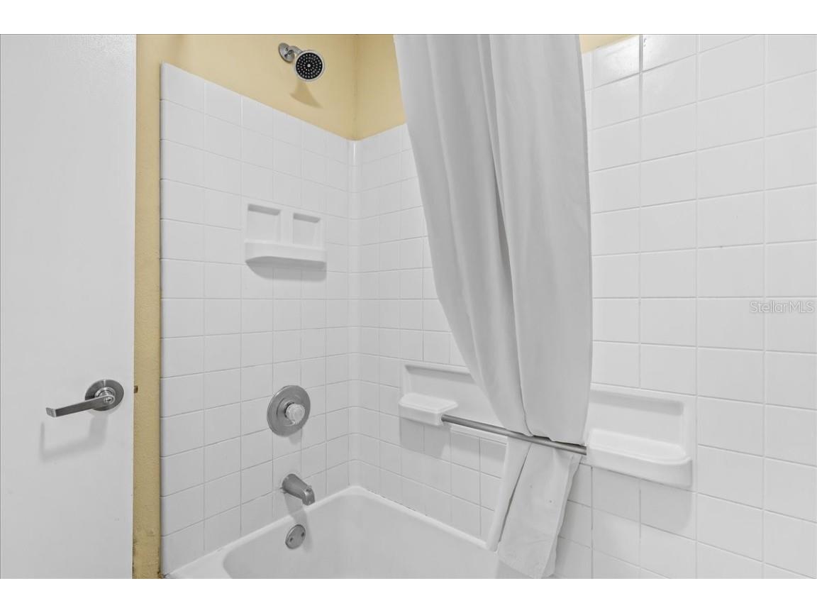 7601 Canada Avenue #202 Orlando FL 32819 O6366071 image13