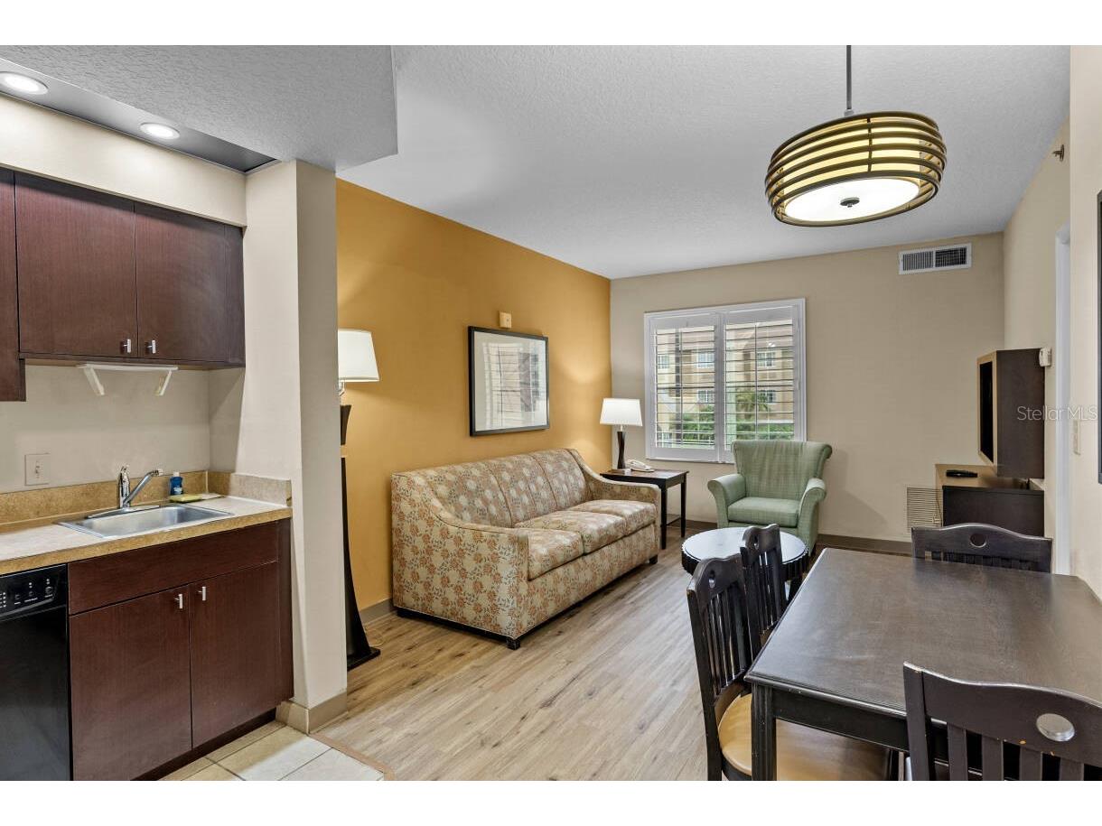 7601 Canada Avenue #221 Orlando FL 32819 O6381205 image9