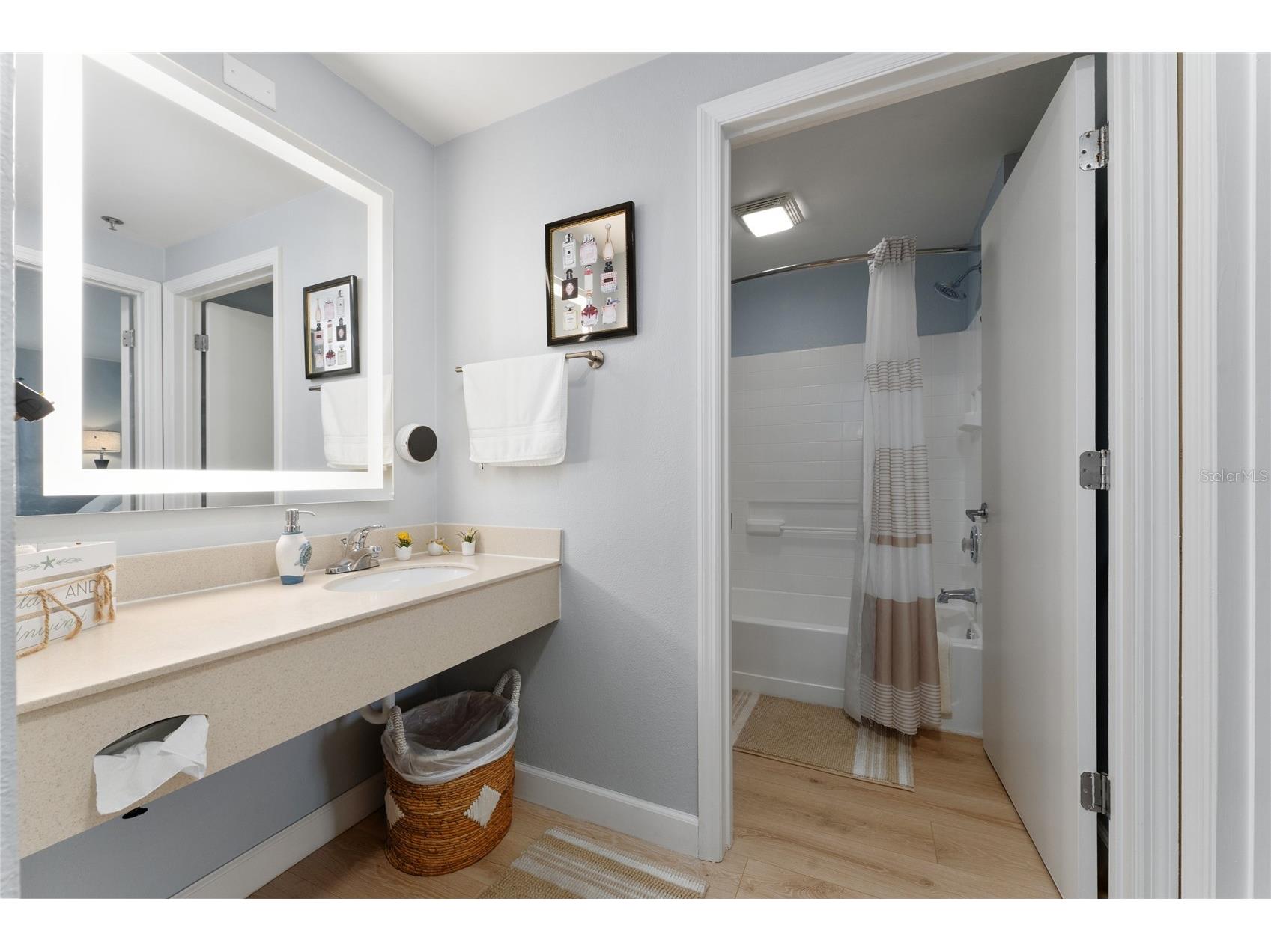 7601 Canada Avenue #408 Orlando FL 32819 S5145380 image17