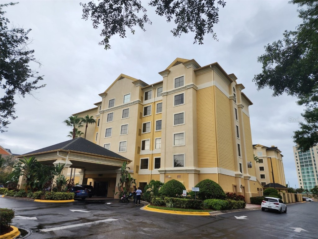 7601 Canada Avenue #418 Orlando FL 32819 O6244207 image1