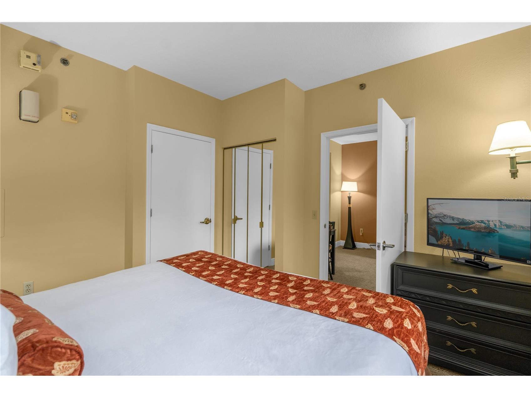 7601 Canada Avenue #125 Orlando FL 32819 O6388546 image14