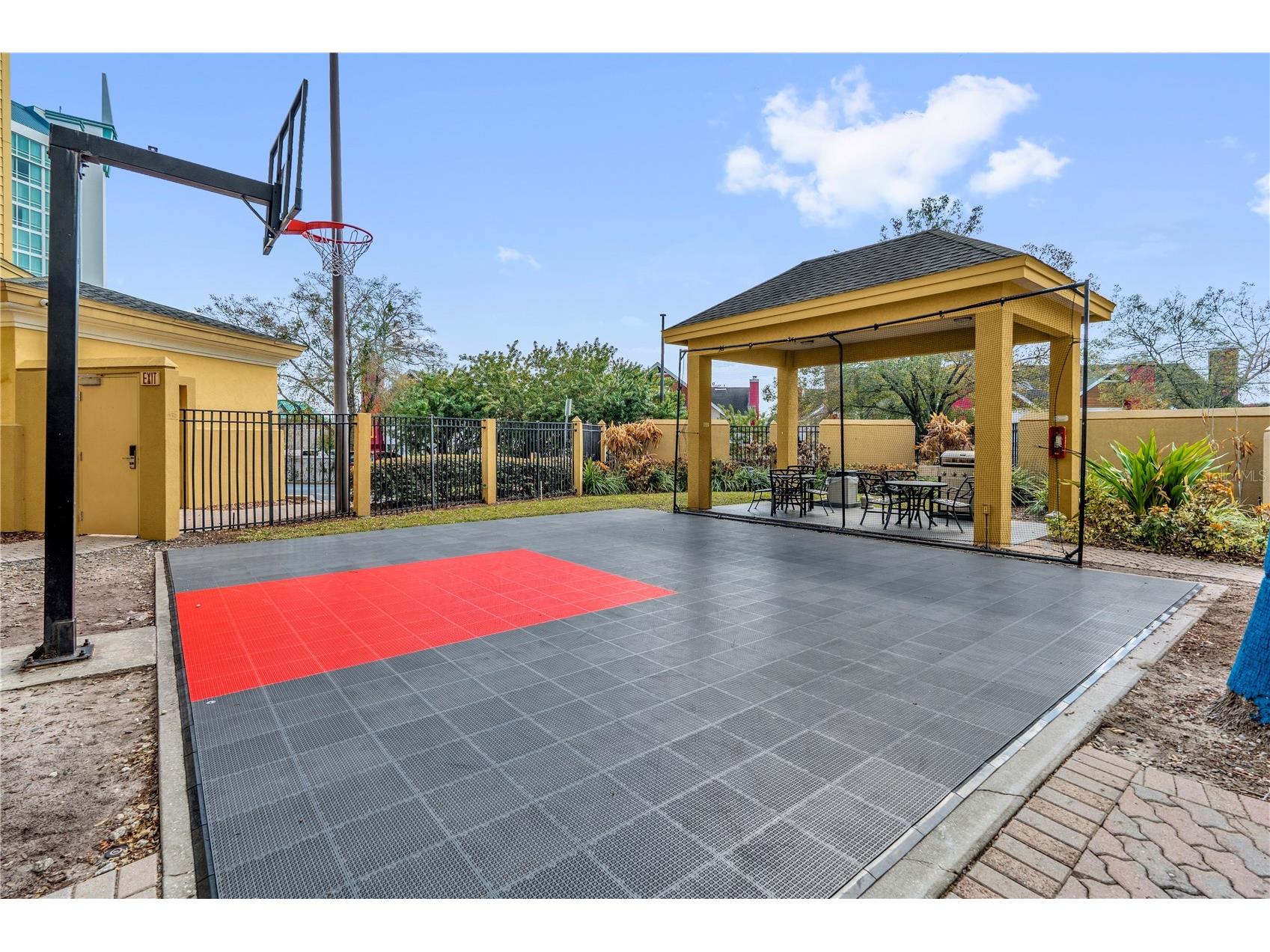7601 Canada Avenue #125 Orlando FL 32819 O6388546 image18