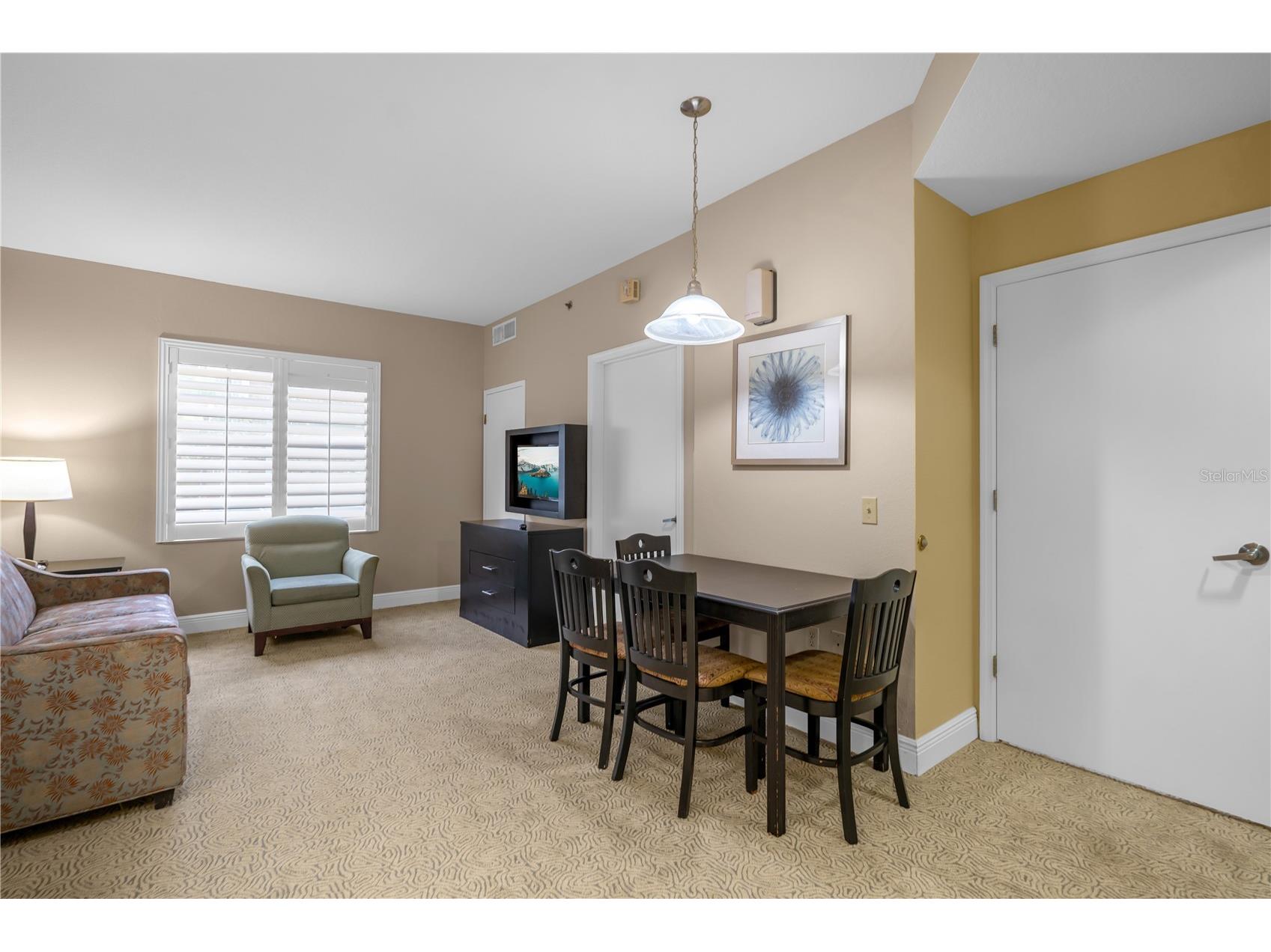 7601 Canada Avenue #125 Orlando FL 32819 O6388546 image4