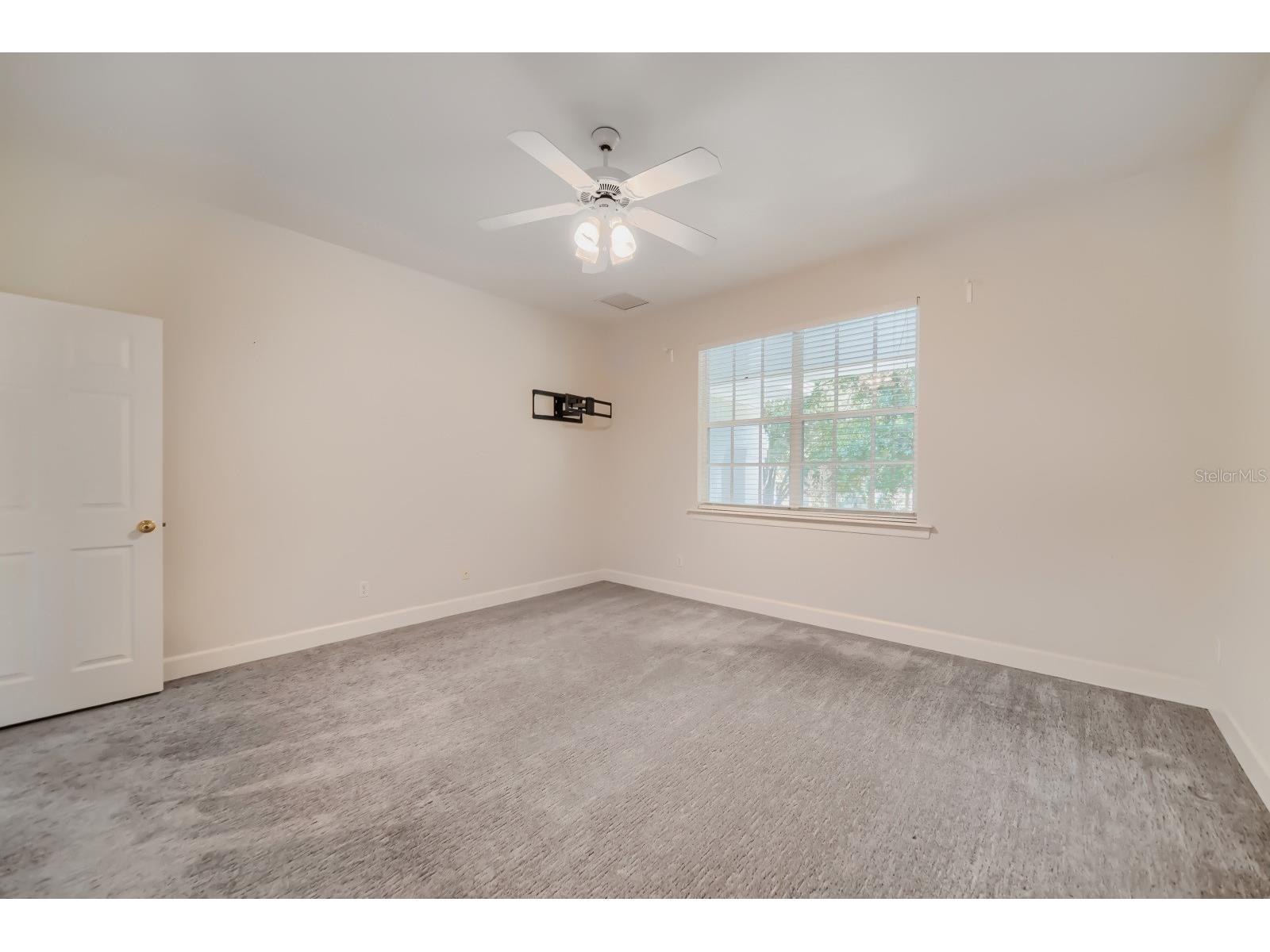 7601 Debeaubien Drive Orlando FL 32835 TB8503272 image24