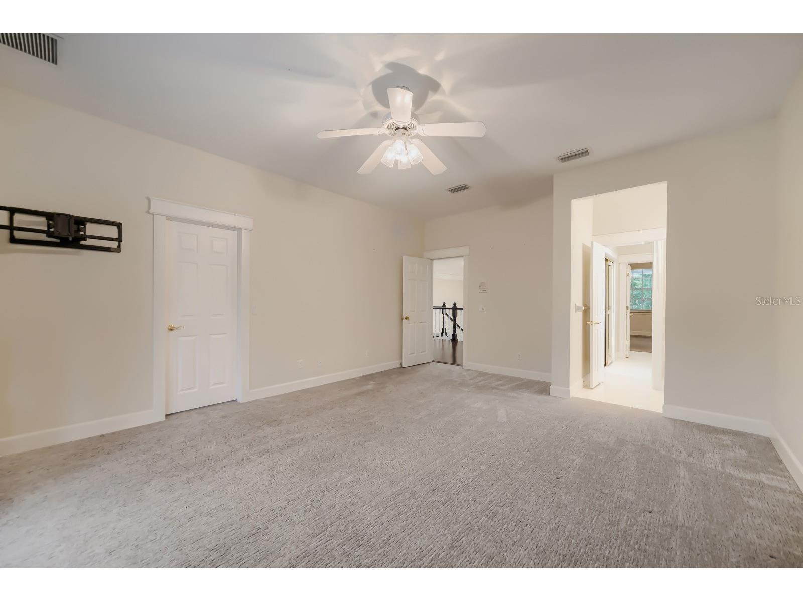 7601 Debeaubien Drive Orlando FL 32835 TB8503272 image31