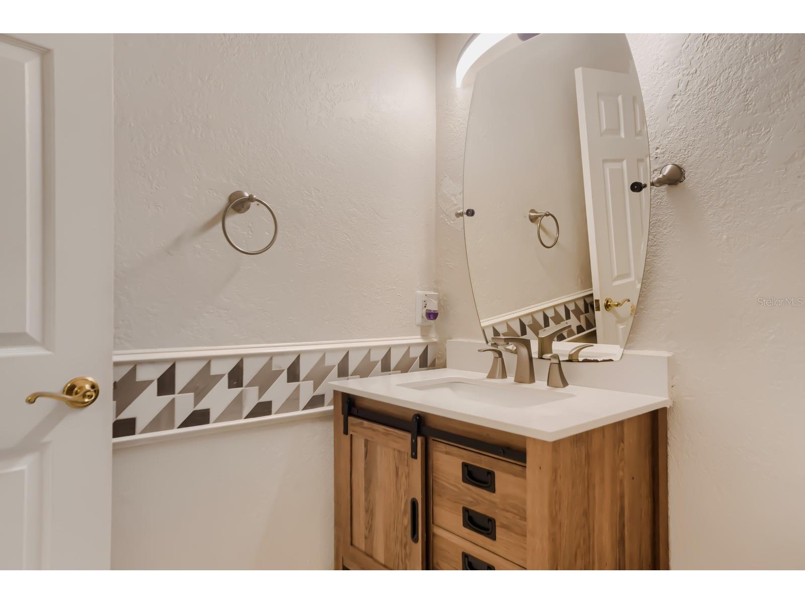 7601 Debeaubien Drive Orlando FL 32835 TB8503272 image36