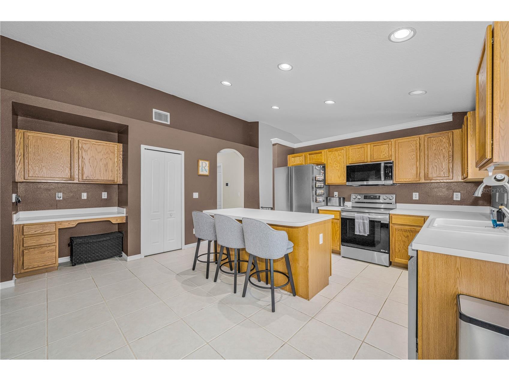 7601 Merchantville Circle Zephyrhills FL 33540 A4693891 image14