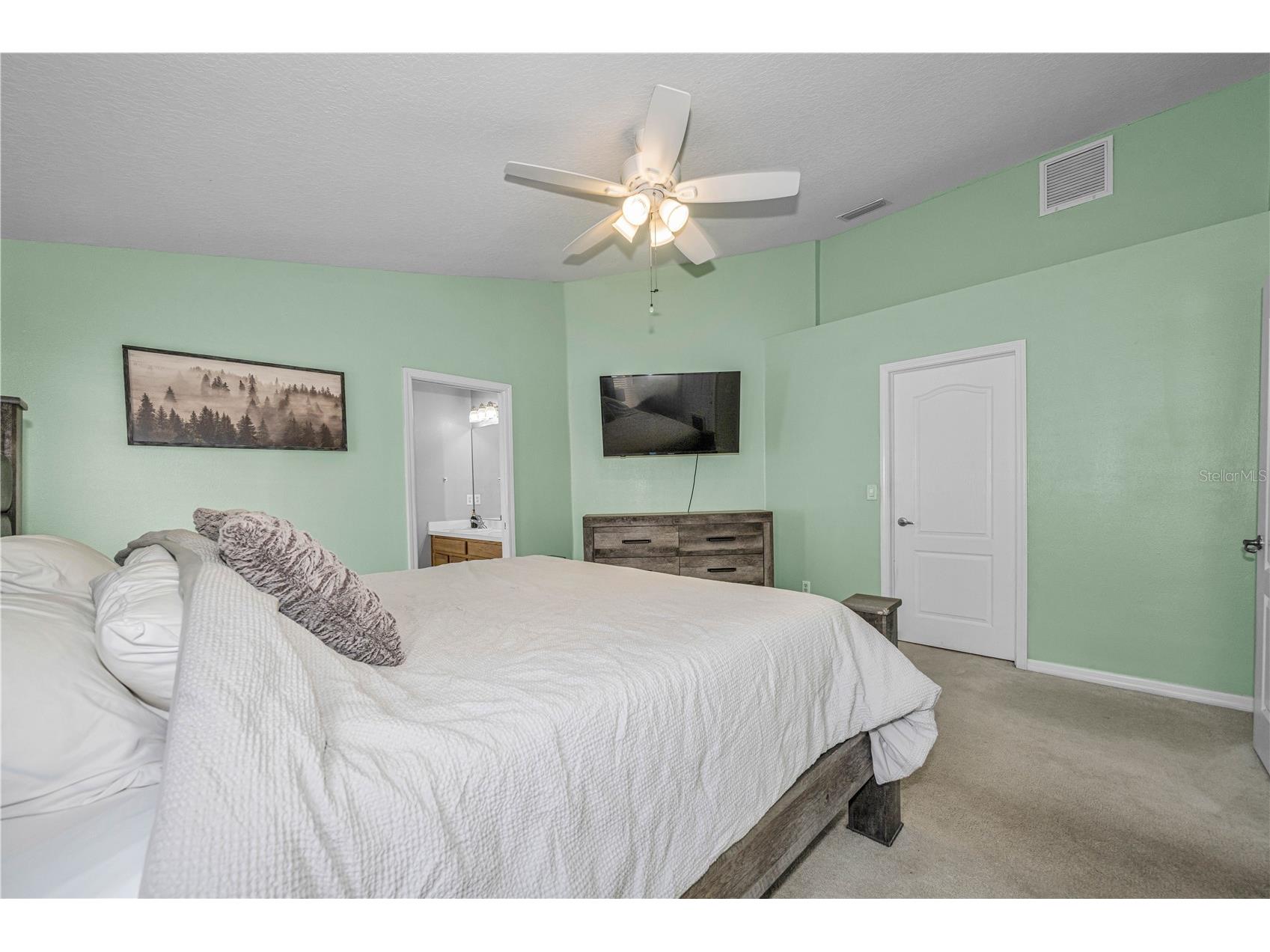 7601 Merchantville Circle Zephyrhills FL 33540 A4693891 image24