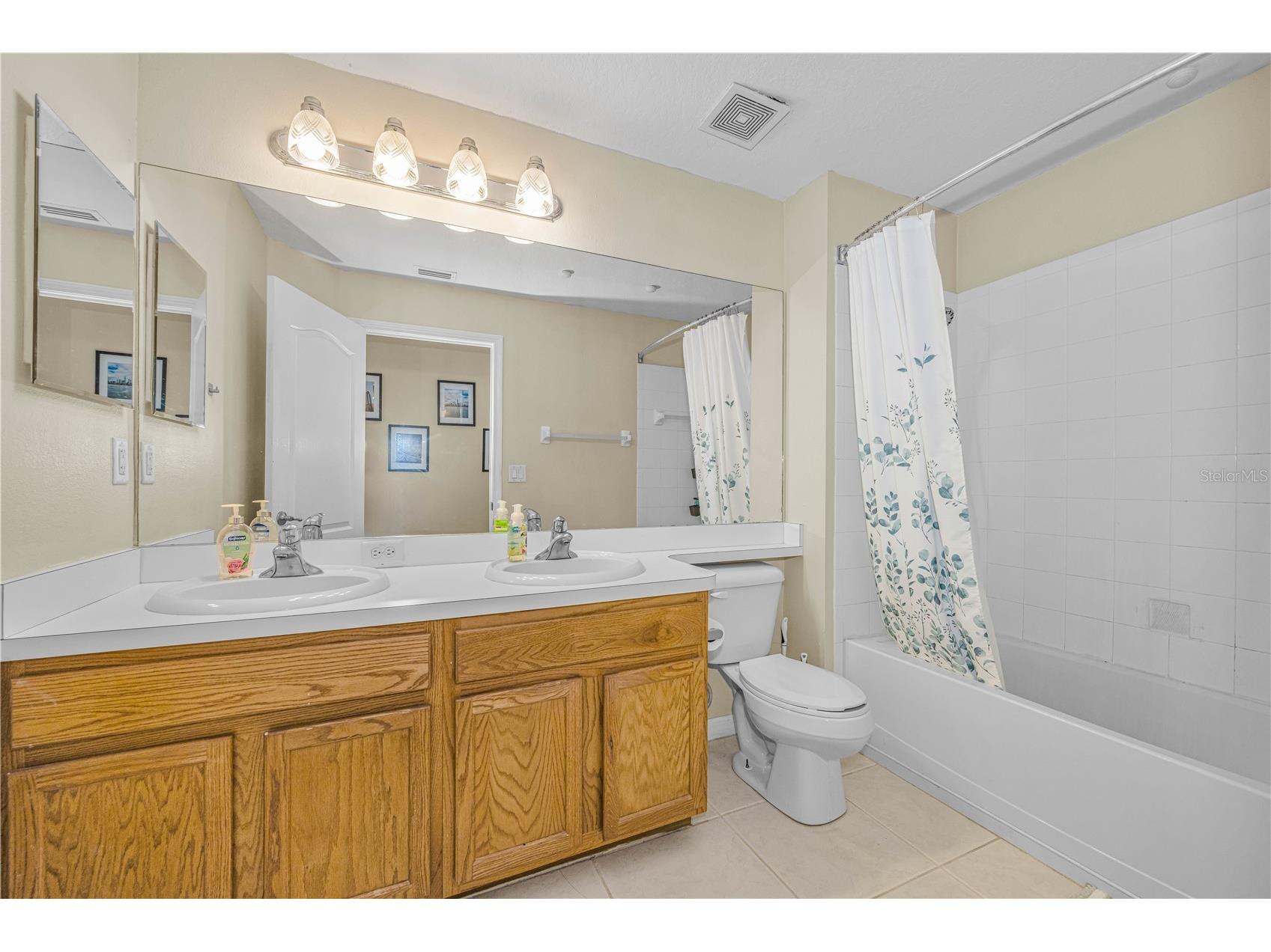 7601 Merchantville Circle Zephyrhills FL 33540 A4693891 image31