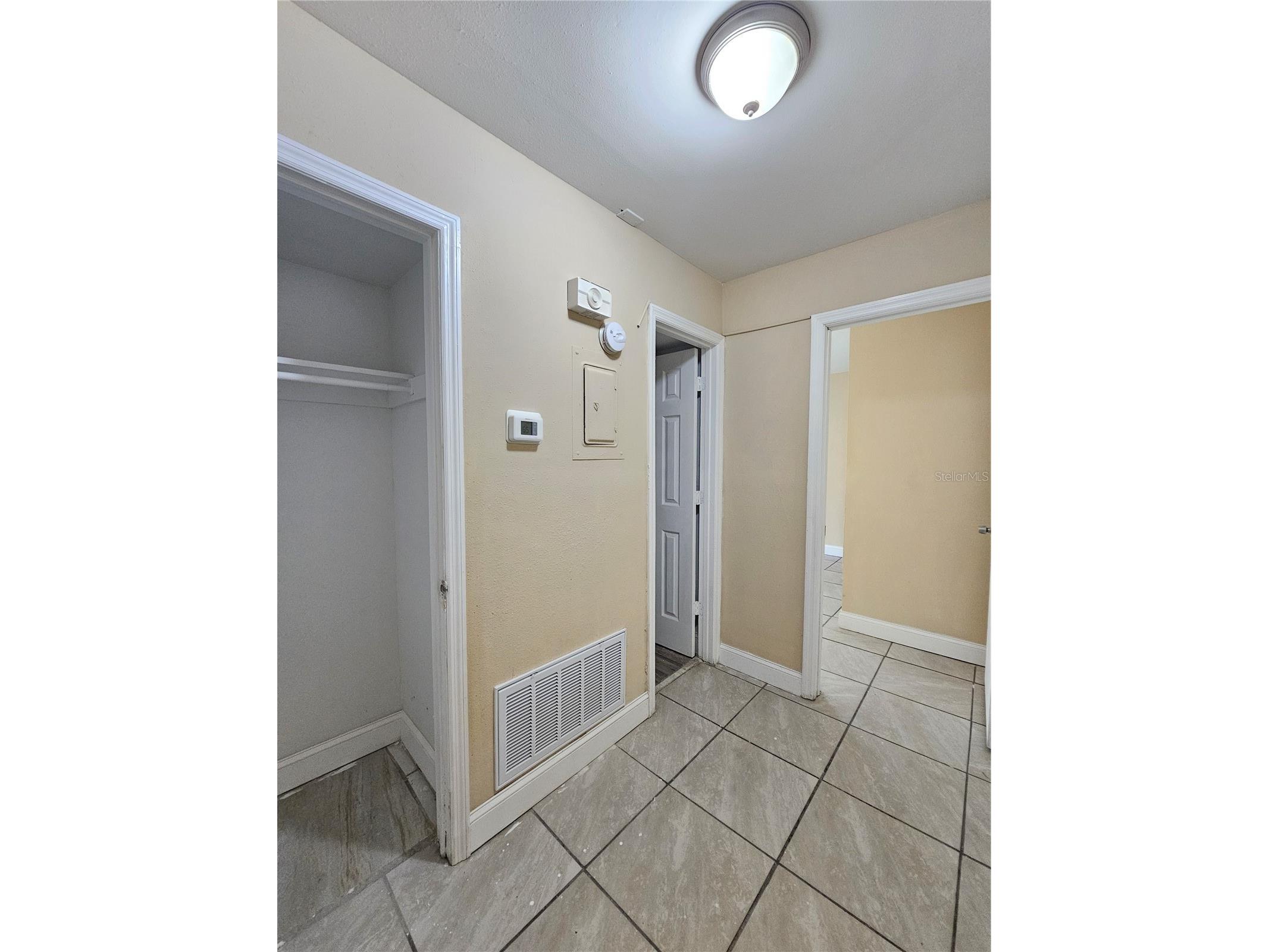 7601 Paula Drive #3 Tampa FL 33615 TB8494692 image5