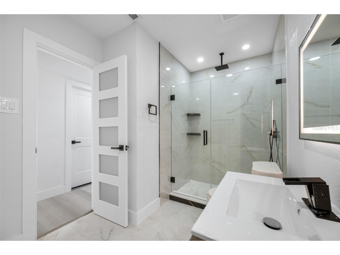 7601 Pine Hill Drive Tampa FL 33617 TB8449566 image25