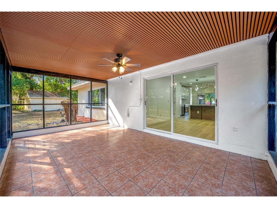 7601 Pine Hill Drive Tampa FL 33617 TB8449566 image30