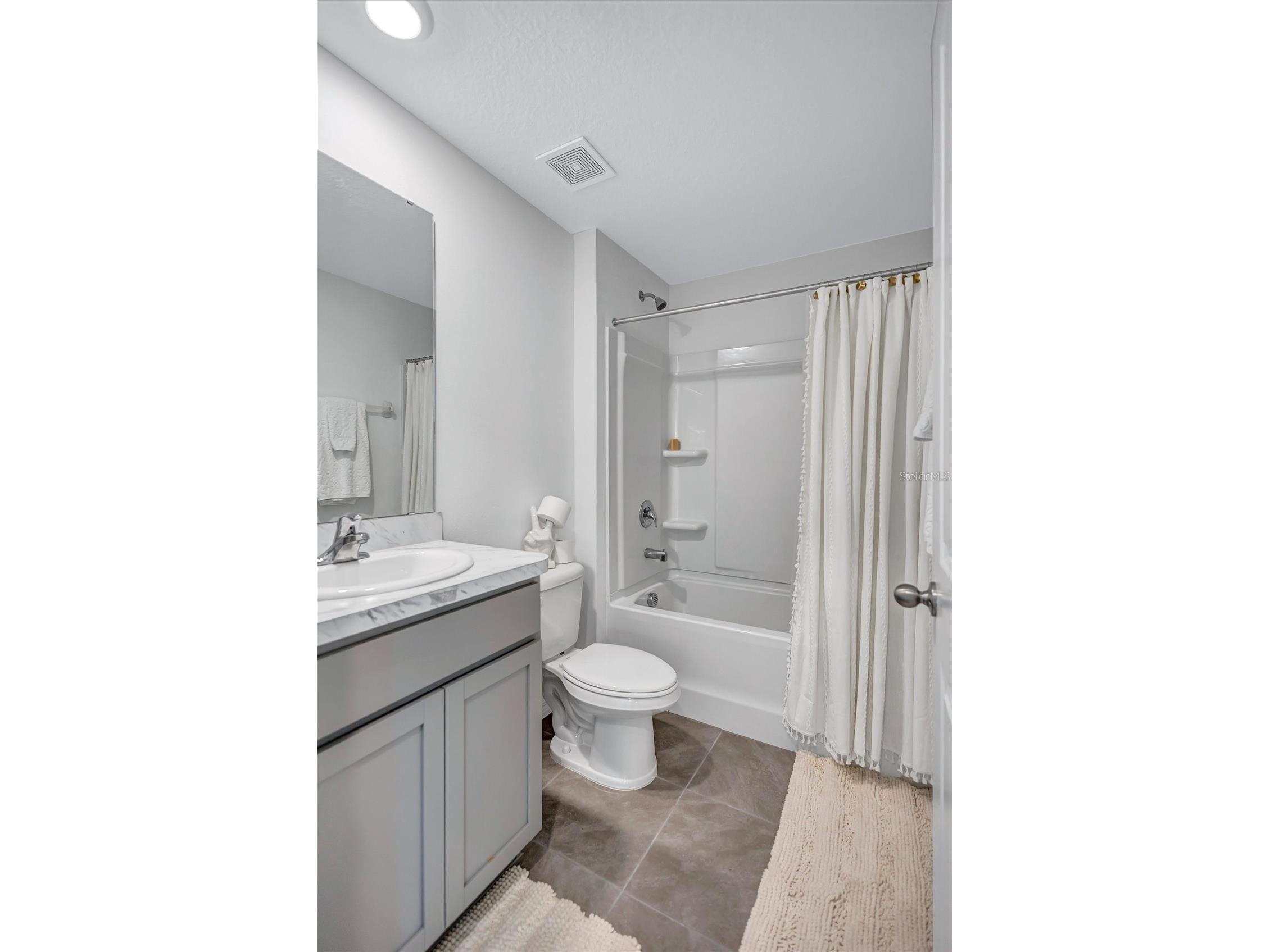 7601 Rosewood Garden Loop Tampa FL 33637 G5114022 image41