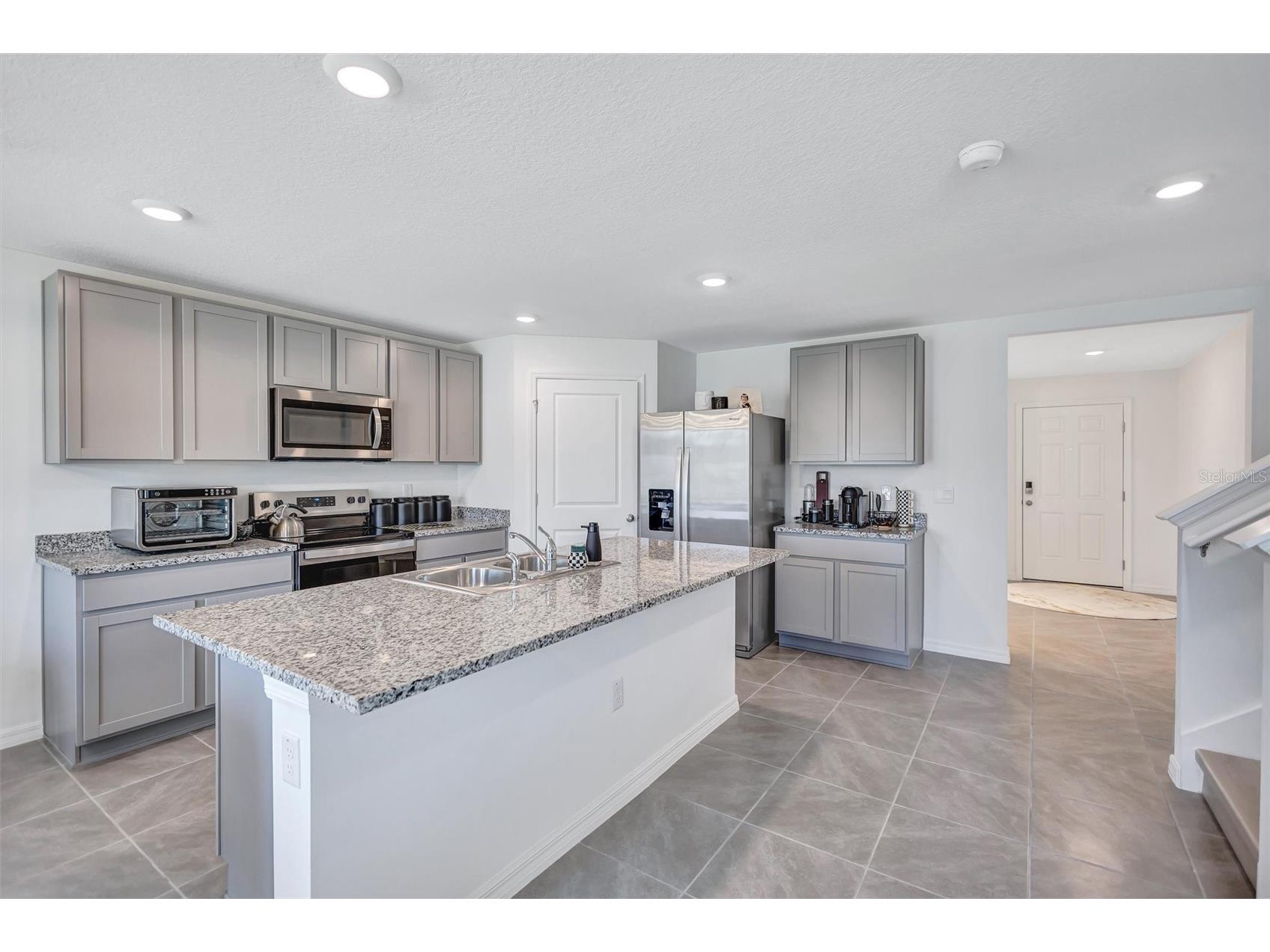 7601 Rosewood Garden Loop Tampa FL 33637 G5114022 image9