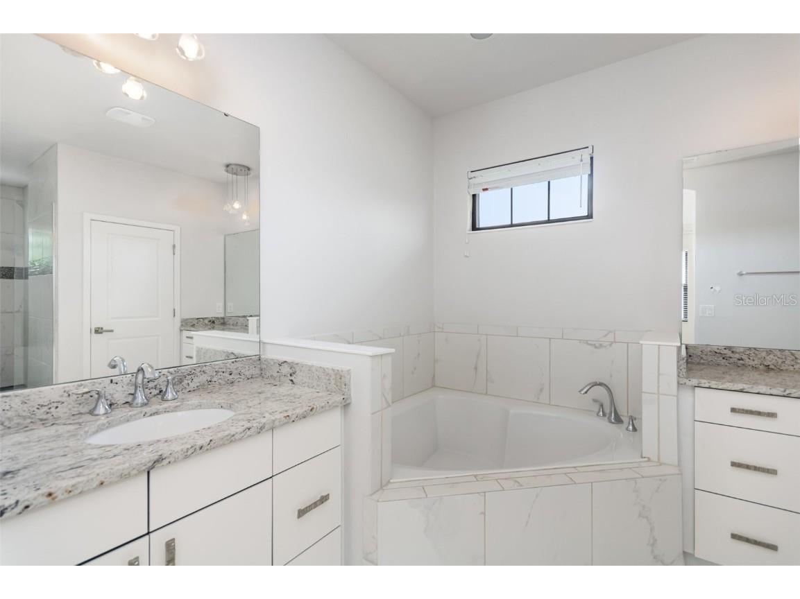 7601 Toscana Boulevard Orlando FL 32819 O6349292 image39