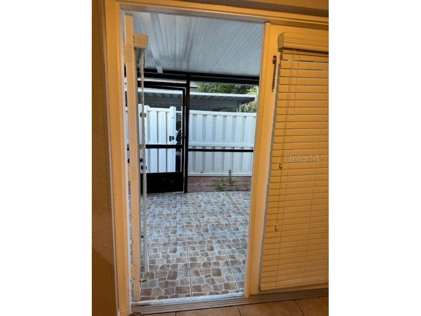 7601 W Deleon Court Tampa FL 33615 TB8386443 image14