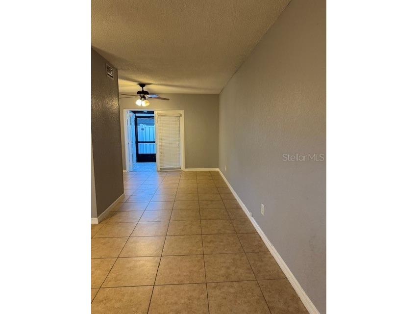 7601 W Deleon Court Tampa FL 33615 TB8386443 image8