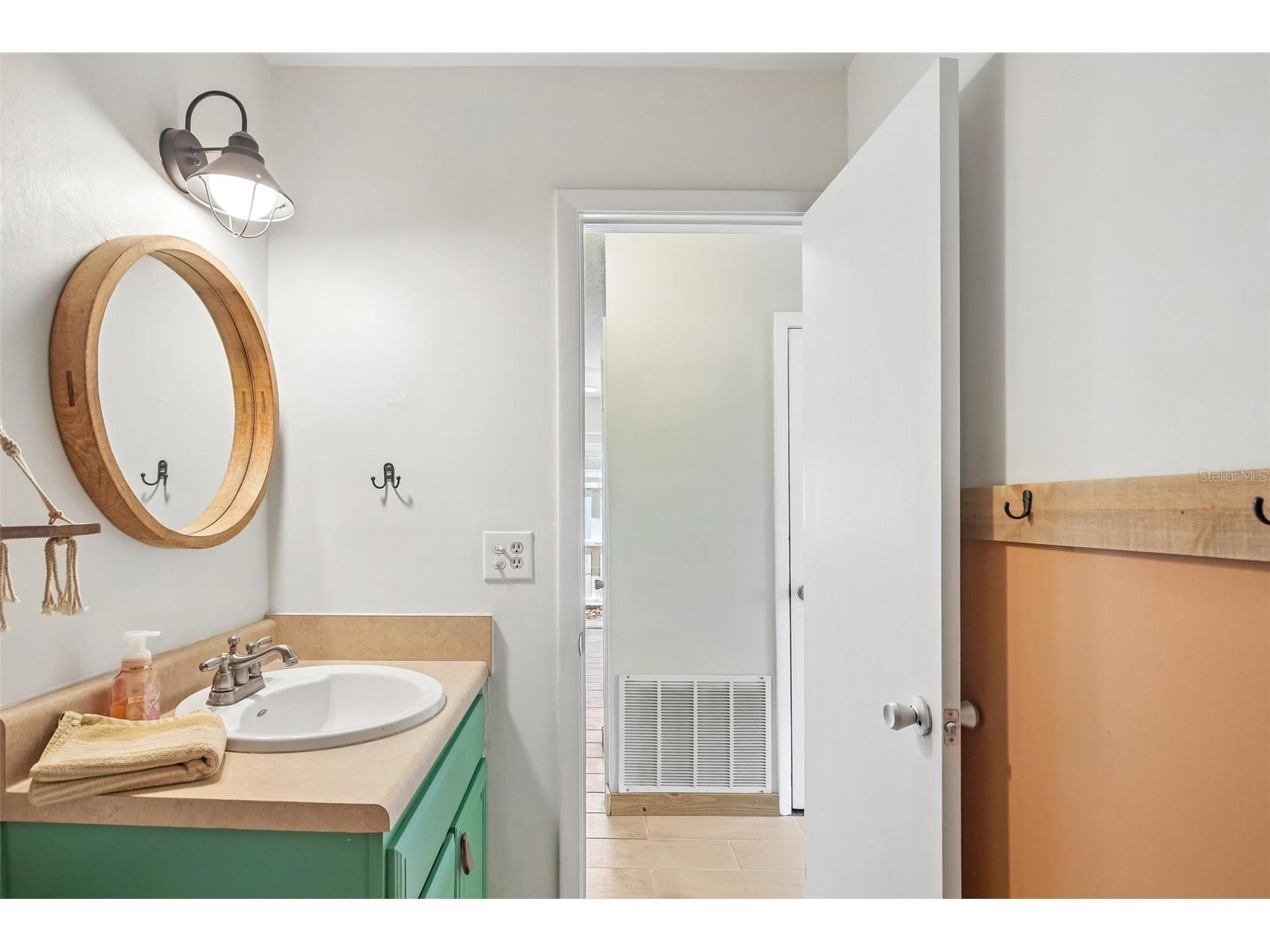 7602 Cortez Court Tampa FL 33615 TB8513166 image13