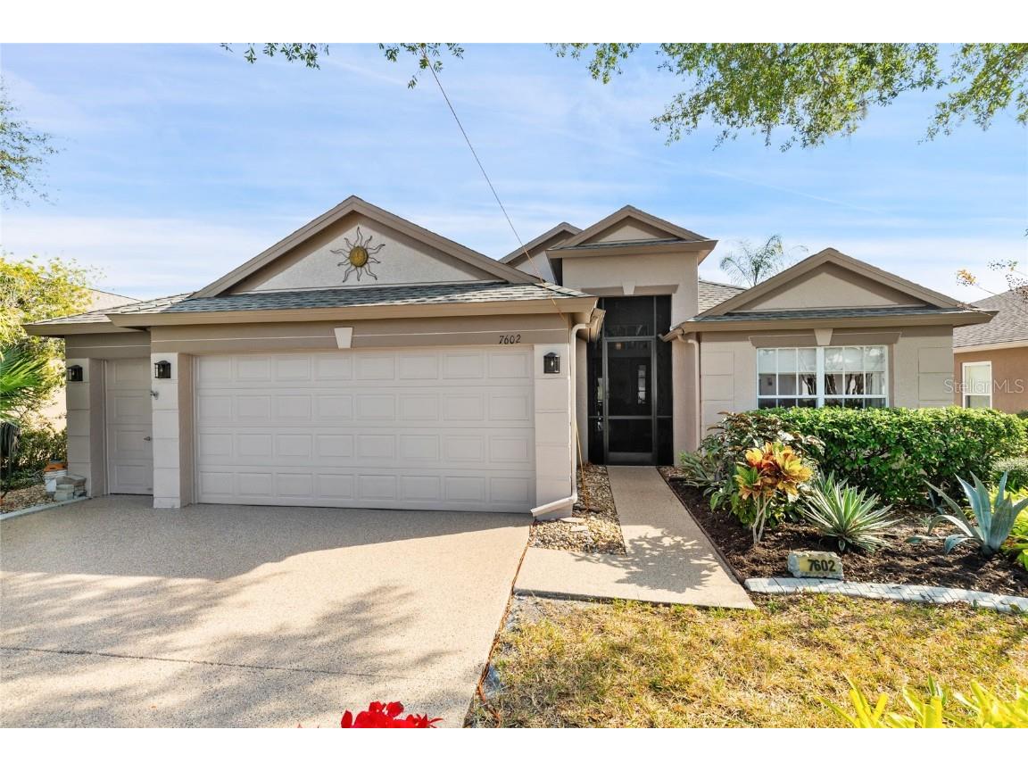 7602 Kinnow Court Land O Lakes FL 34637 W7870693 image1