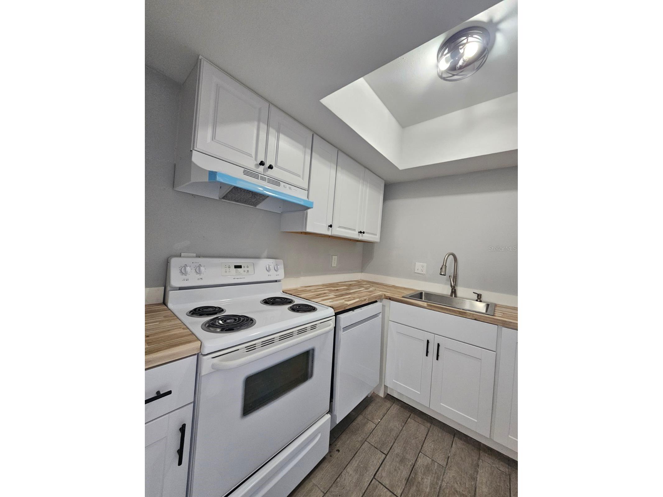 7602 W Powhatan Avenue #1 Tampa FL 33615 TB8517573 image3