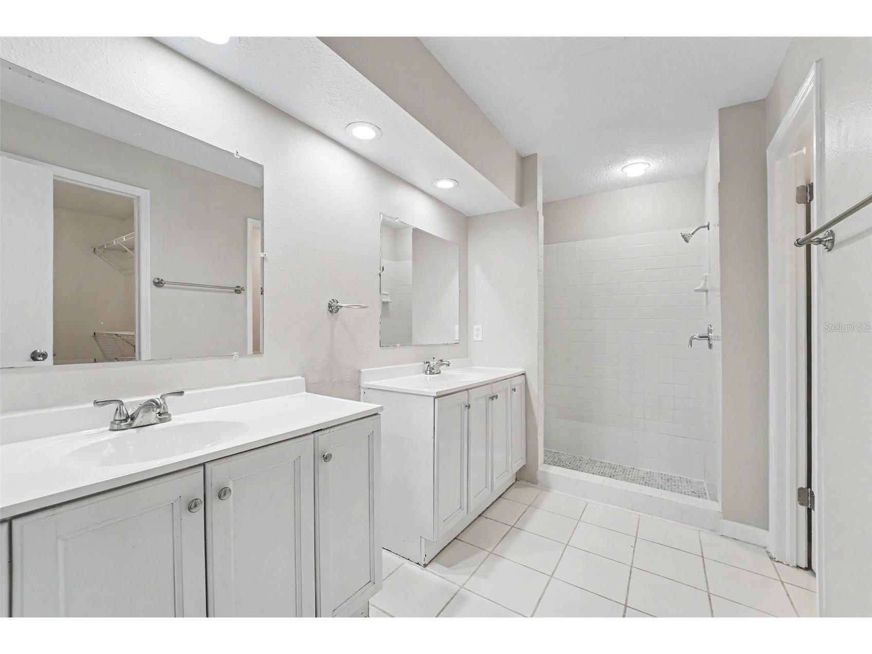 7603 Savannah Lane Tampa FL 33637 O6408675 image10