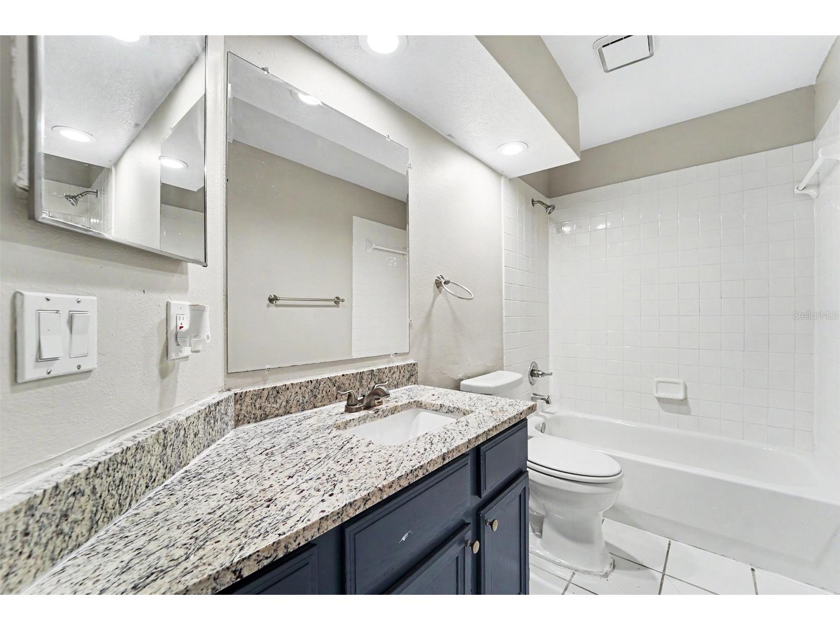 7603 Savannah Lane Tampa FL 33637 O6408675 image13