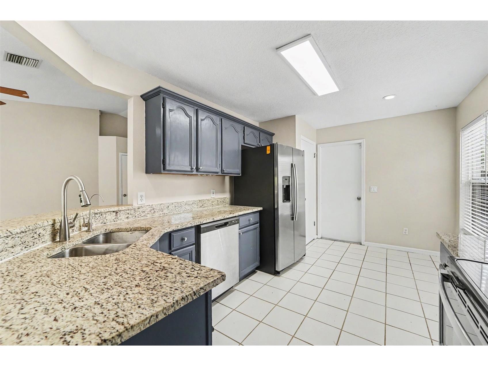 7603 Savannah Lane Tampa FL 33637 O6408675 image6