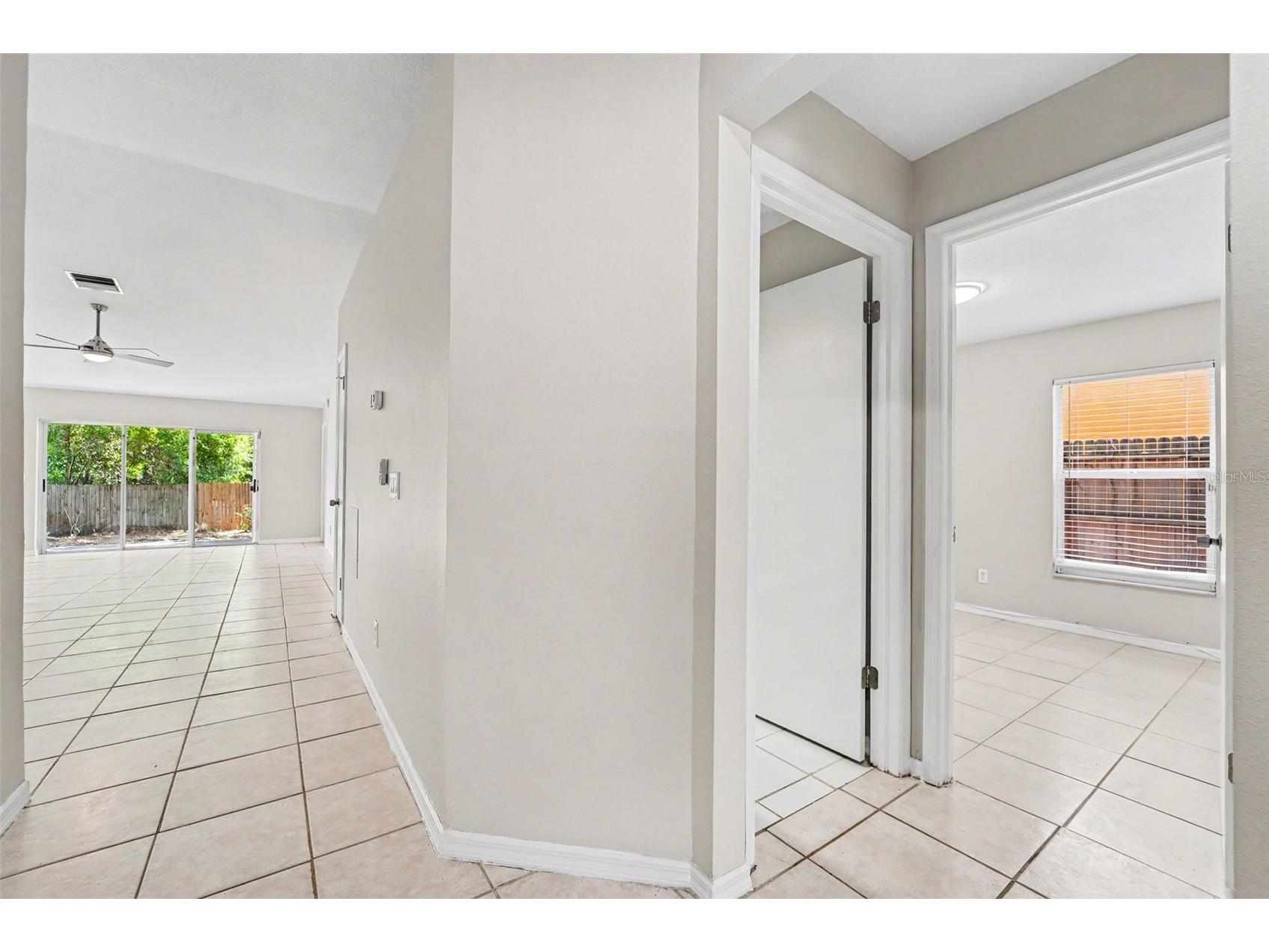 7603 Savannah Lane Tampa FL 33637 O6408675 image8
