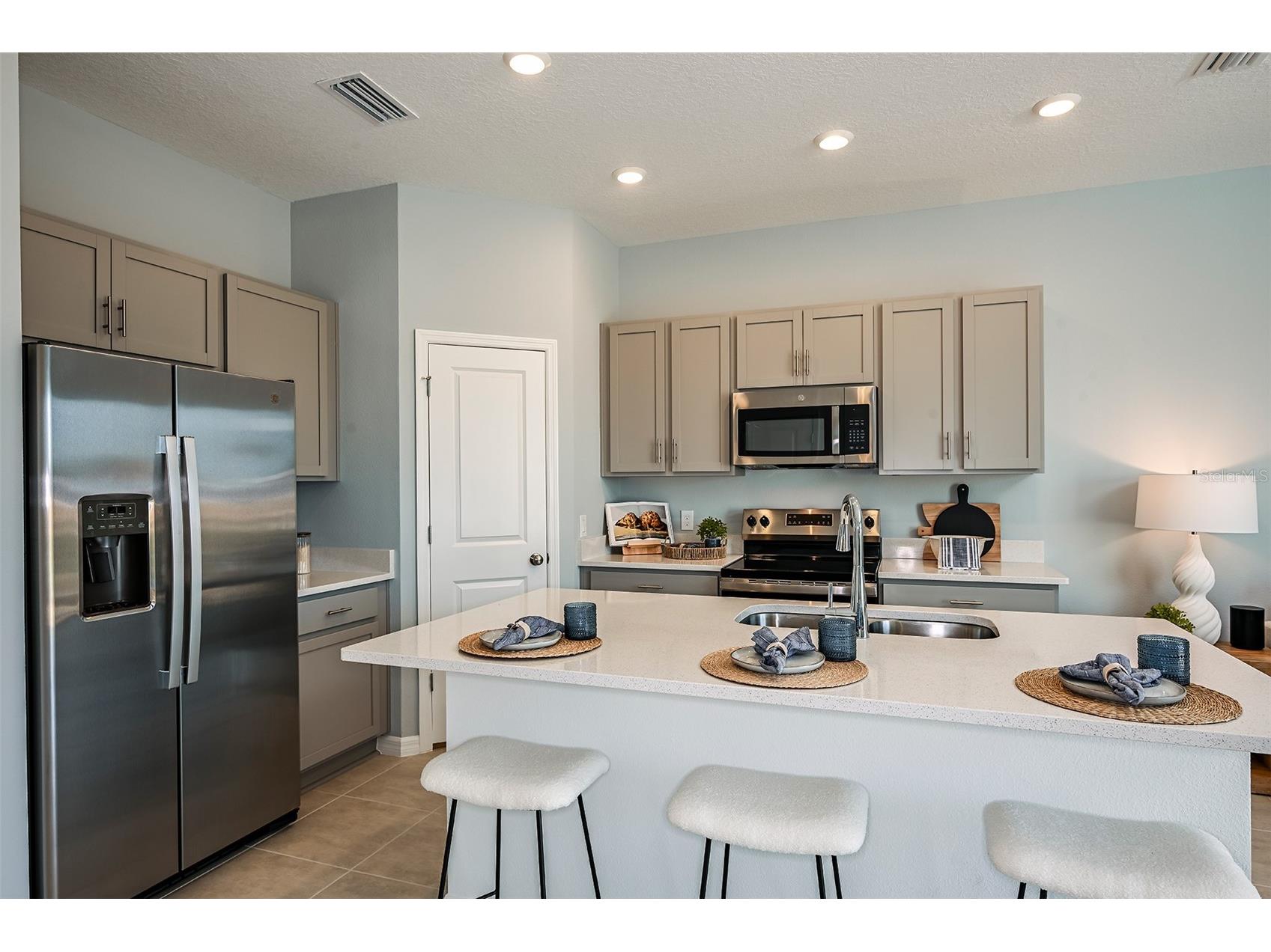 7603 Waterscape Drive Groveland FL 34736 A4682168 image6