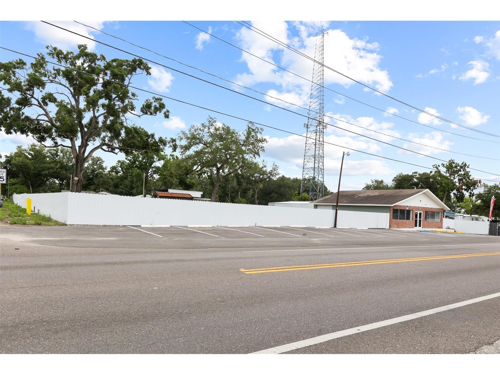 7604 E Broadway Avenue Tampa FL 33619 TB8514816 image3
