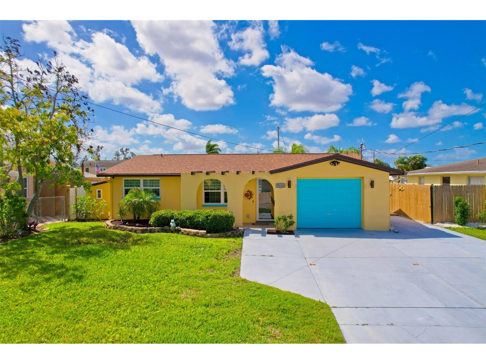 7604 Hatteras Drive Hudson FL 34667 TB8496661 image1