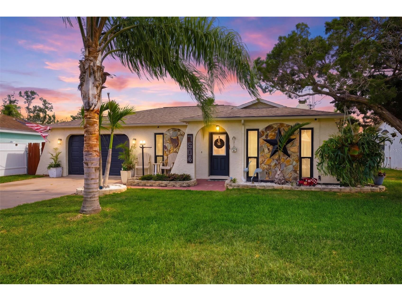 7604 Mako Hudson FL 34667 W7885210 image3